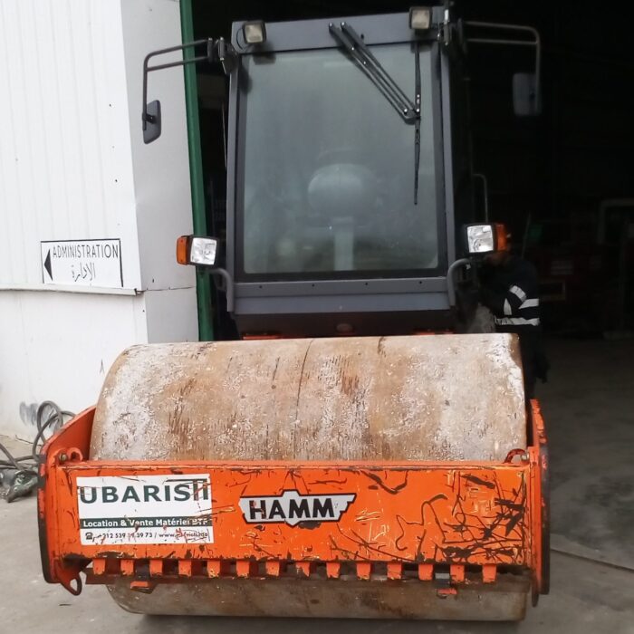 Rouleau compacteur monocylindrique 7 Tn